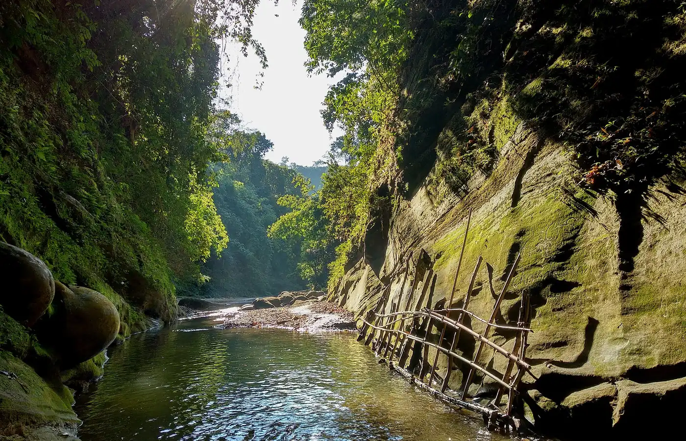 Bandarban Trekking Guide: Nilgiri, Boga Lake & Amiakhum supporting view 1