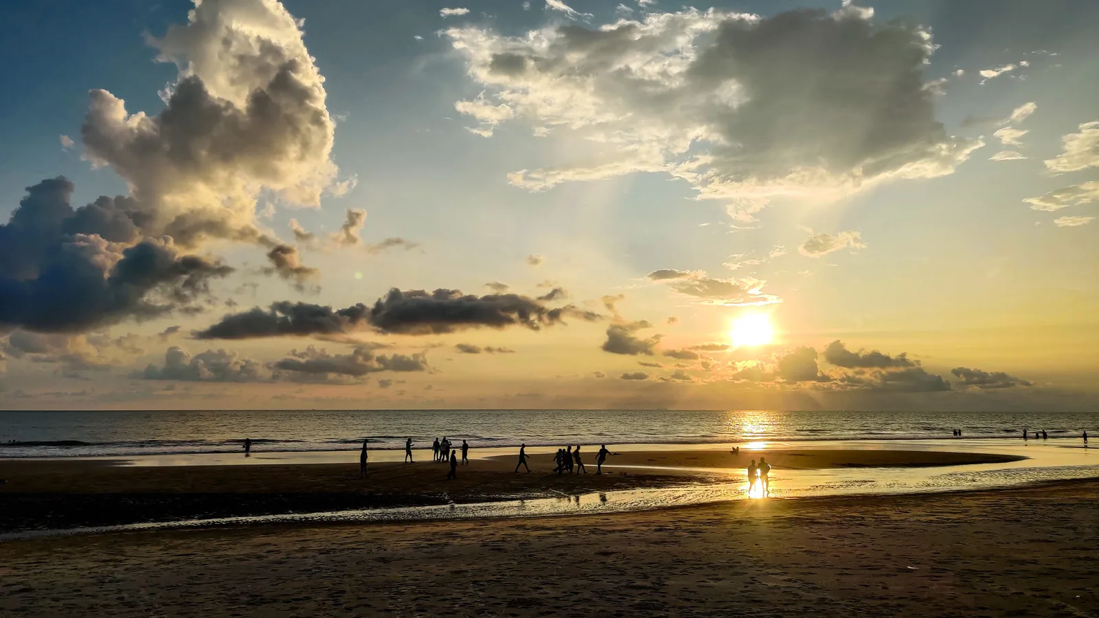 Cox's Bazar 2-Day Getaway Itinerary cover